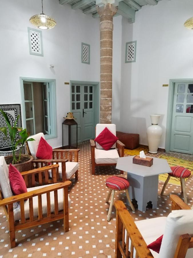 אסאוירה Riad Marosko מראה חיצוני תמונה
